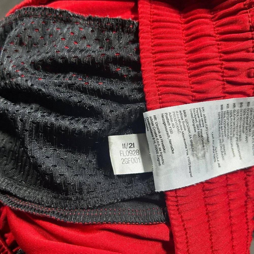 Adidas Basketball Shorts Mens Large Red Black Aeroready FL0928 Excellent Striped